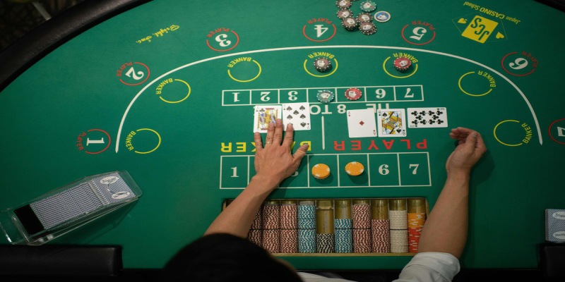 Quy tắc rút thêm lá số 3 khi chơi Baccarat